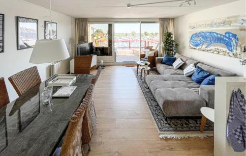 Municipality of Zwartewaterland House | Stunning Home In Hasselt With Wifi