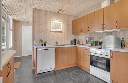 Juelsminde House | Stunning home in Juelsminde with WiFi