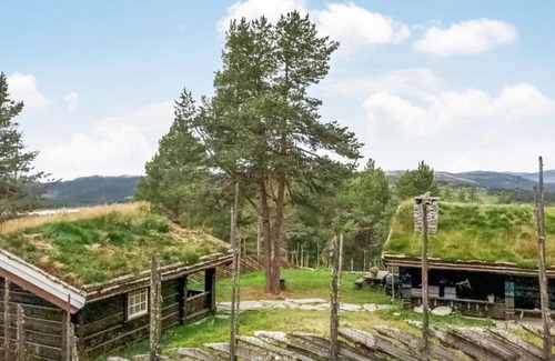 Nord-Fron House | Stunning home in Kvam with WiFi
