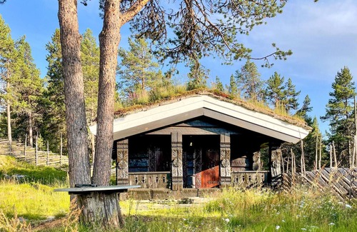 Nord-Fron House | Stunning home in Kvam with WiFi