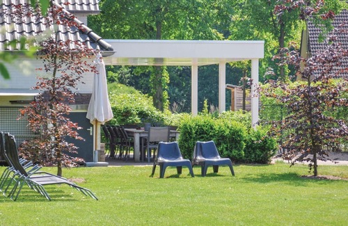 Leende House | Stunning home in Leende with WiFi