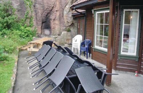 Lindesnes House | Stunning Home In Lindesnes With Sauna