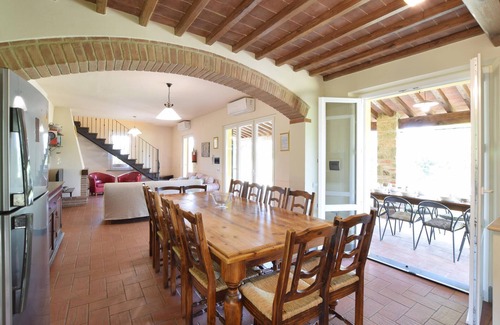 Lucignano House | Stunning home in Lucignano
