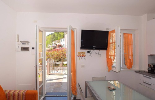 Magliolo House | Stunning home in Magliolo