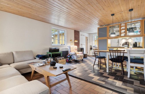Bedegaard House | Stunning home in Nexø with kitchen
