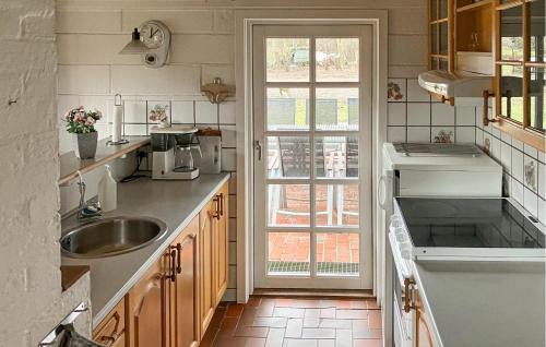 Sillerslev House | Stunning Home In Øster Assels With Wifi