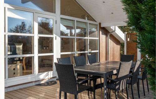 Kramnitse House | Stunning Home In Rødby With Sauna
