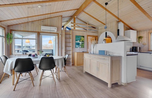 Sæby House | Stunning home in Sæby with sauna