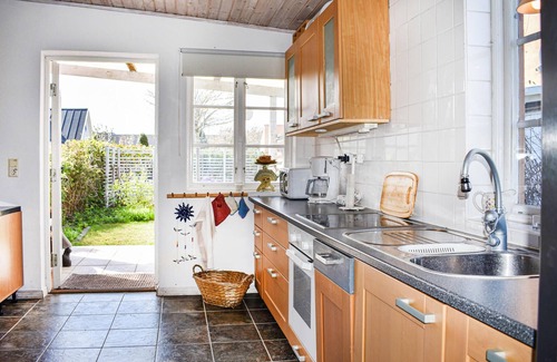 Skillinge House | Stunning home in Skillinge with WiFi