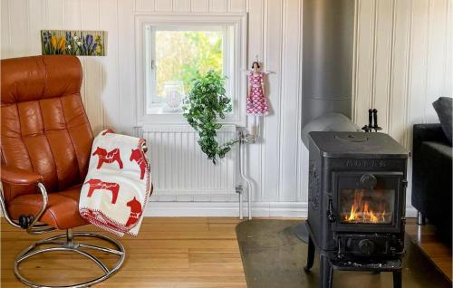 Vastervik House | Stunning Home In Västervik With Kitchen