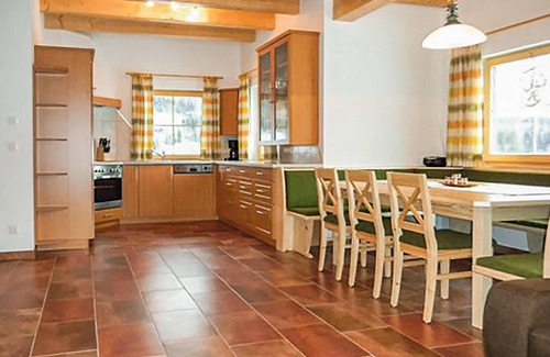 Weisspriach House | Stunning home in Weisspriach with sauna