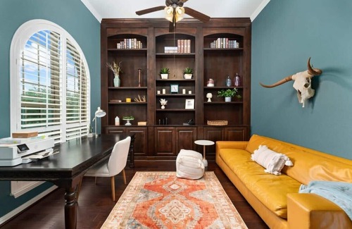 Dripping Springs House | Stunning Home with Outdoor Pool, HotTub and Yard