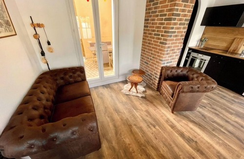 Saint-Leu House | Stunning house with jacuzzi, sauna, home cinema and bubble pool in Amiens.