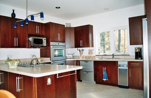 Chincoteague House | Stunning, Immaculate, Contemporary Home Near Beach And Ponies