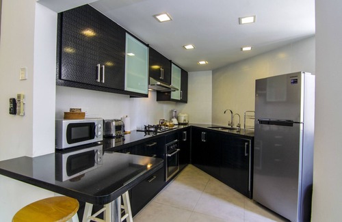 Pekeliling Apartment | Stunning Kuala Lumpur city view from this fully-equipped 3-bedroom apartment
