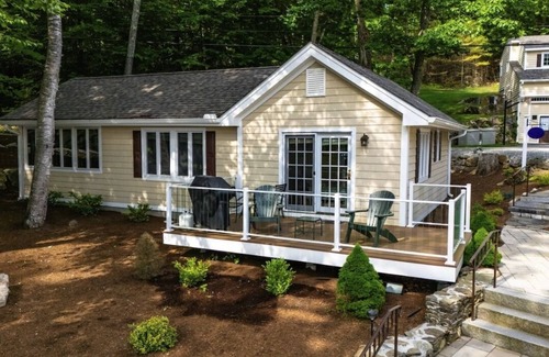 Moultonborough Cottage | Stunning lakefront gem with full water view, beach access & dock