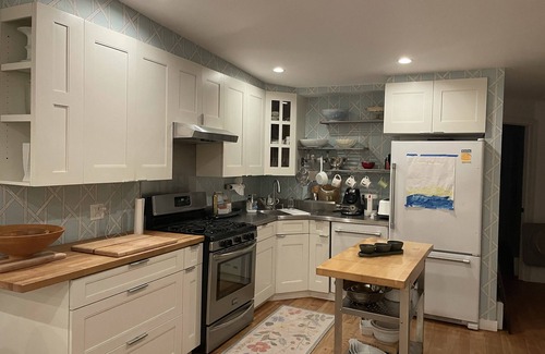 Ditmars Steinway Apartment | Stunning Loft with Views of City and Sunsets over Manhattan!