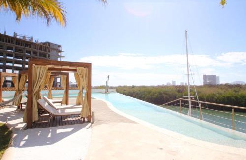 Marina Mazatlan Apartment | Stunning Marina Condo with Pool Gym and Restaurant