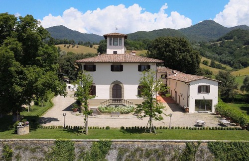 Gattaia Villa | Stunning Medici Villa with private pool and SPA