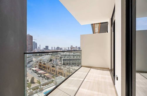 Jumeirah Village Circle Apartment | Stunning modern 3BR apartment in JVC