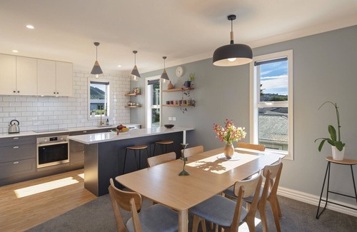 Nelson House | Stunning, modern yet characterful city-fringe townhouse in the heart of The Wood