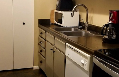 Steamboat Springs Condo | Stunning mountain views with great ski access!