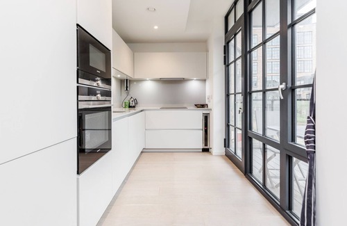 Waterloo Apartment | Stunning new 2BR 2BR flat in Waterloo