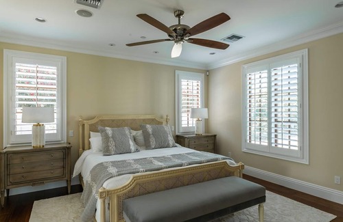 Paradise Valley House | Stunning, new Paradise Valley guest house with mountain views