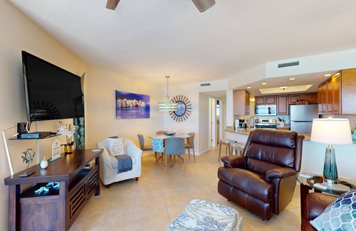 Ponce Inlet Condo | Stunning oceanfront condo with pool, balcony, AC, W/D, & exquisite water views
