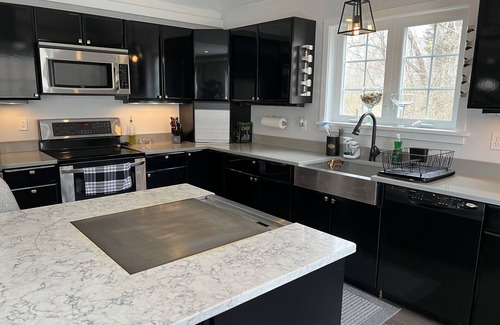 Old Lyme House | Stunning, peaceful and private home
