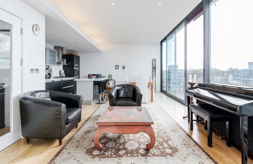 Waterloo Apartment | Stunning Penthouse with views of the London Eye - 2BR, 2BR