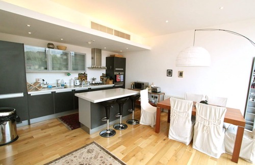 Waterloo Apartment | Stunning Penthouse with views of the London Eye - 2BR, 2BR