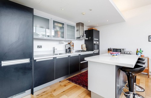 Waterloo Apartment | Stunning Penthouse with views of the London Eye - 2BR, 2BR