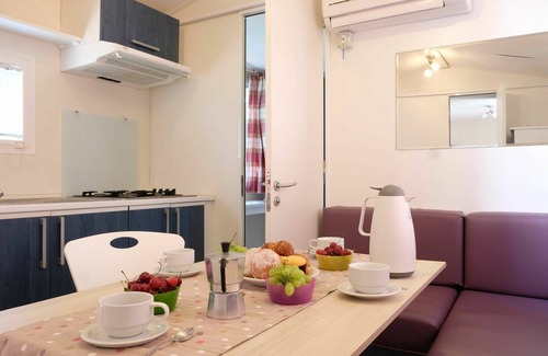 Marina di Schiavonea House | Stunning private villa for 4 guests with A/C, WIFI, pool, terrace, pets allowed and parking