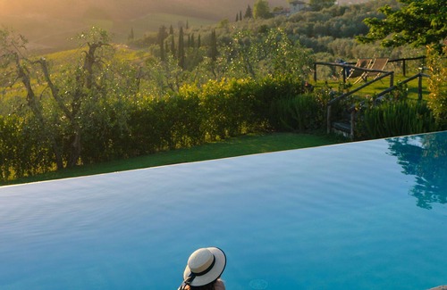 Greve in Chianti Villa | Stunning private villa for 21 guests with WIFI, A/C, private pool, TV and parking