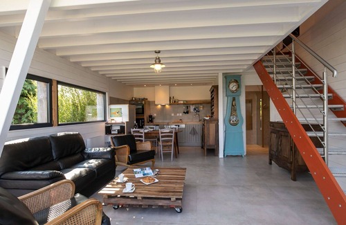 Locquirec House | Stunning private villa for 3 guests with WIFI, TV and terrace