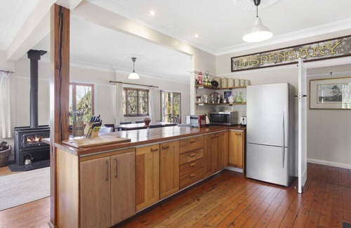 Blackheath House | Stunning Private Escarpment House and Property
