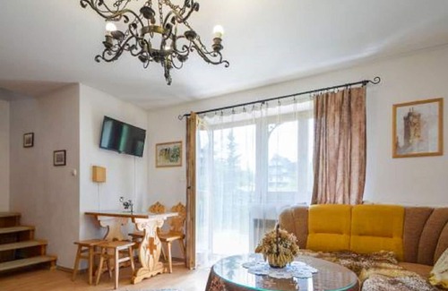 Poronin House | Stunning private villa for 6 people with WIFI, TV, terrace and parking