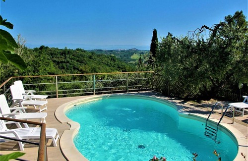 San Miniato House | Stunning private villa for 9 guests with WIFI, private pool, TV, patio and parking