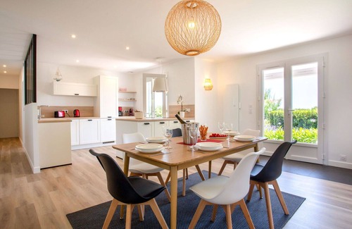 Prefailles House | Stunning private villa for 6 guests with WIFI, private pool, TV and terrace