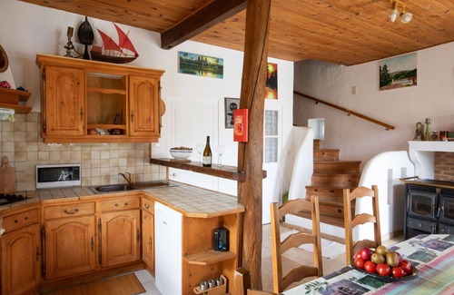 Epertully House | Stunning private villa for 4 guests with WIFI, private pool, TV, patio and panoramic view