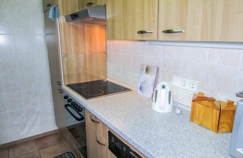 Muhldorf House | Stunning private villa for 4 guests with WIFI, TV, terrace, pets allowed and parking
