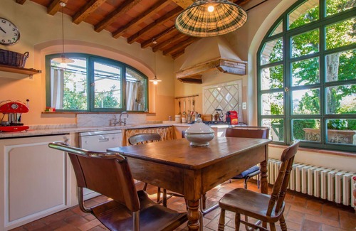 Scandicci Villa | Stunning private villa for 3 people with A/C, WIFI, TV and panoramic view