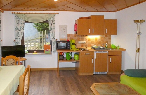 Piesau House | Stunning private villa for 3 guests with WIFI, TV, patio, pets allowed and parking