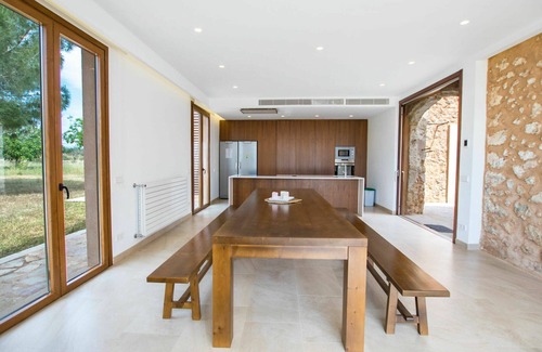 Sencelles House | Stunning private villa for 12 people with private pool, A/C, WIFI, TV, patio and panoramic view