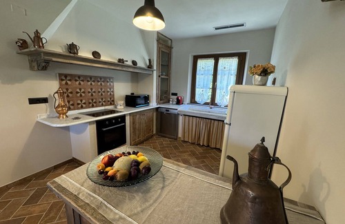 Santa Maria del Giudice Villa | Stunning private villa for 7 guests with WIFI, A/C, TV, veranda, pets allowed and panoramic view
