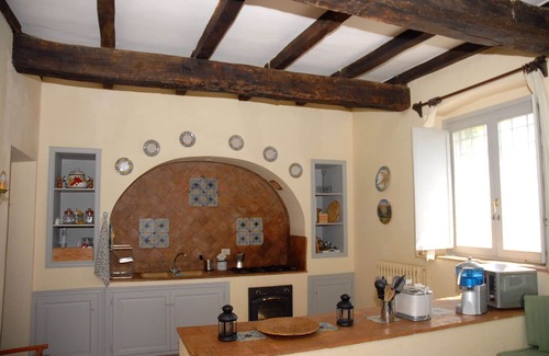 Montoro Villa | Stunning private villa with private pool, WIFI, TV, patio, pets allowed, panoramic view and park.