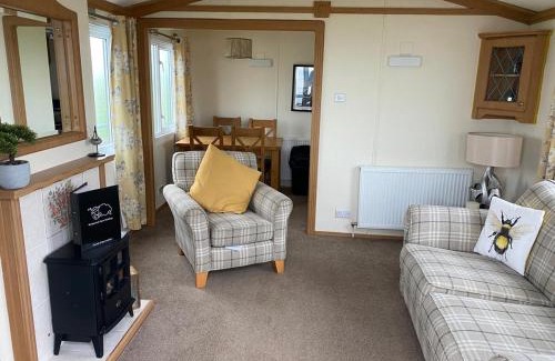 Portpatrick Apartment | Stunning Sea View - Farm Stay - Kilchoman 9