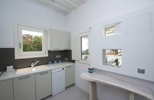 Elia Villa | Stunning Sea View Villa Bay of Elijah