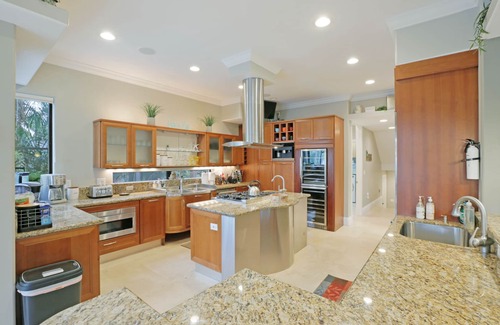 Bay Isle House | Stunning Siesta Key, . , Walk to Shell Beach, HEATED POOL - Discounts